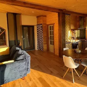 Hébergement de vacances La Petite Maison Du Hetre, Brassac (Ariege)